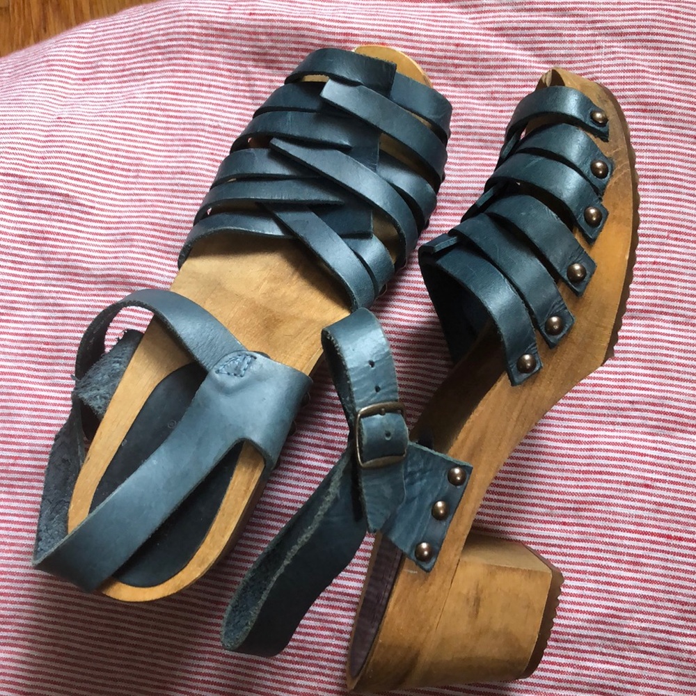 Navy Danish clog sandals